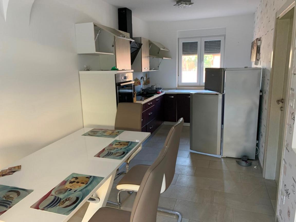 Lovely Fazana Apartments 400M From The Sea Екстериор снимка