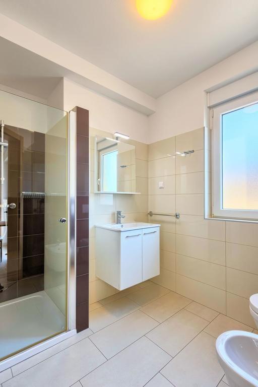 Lovely Fazana Apartments 400M From The Sea Екстериор снимка